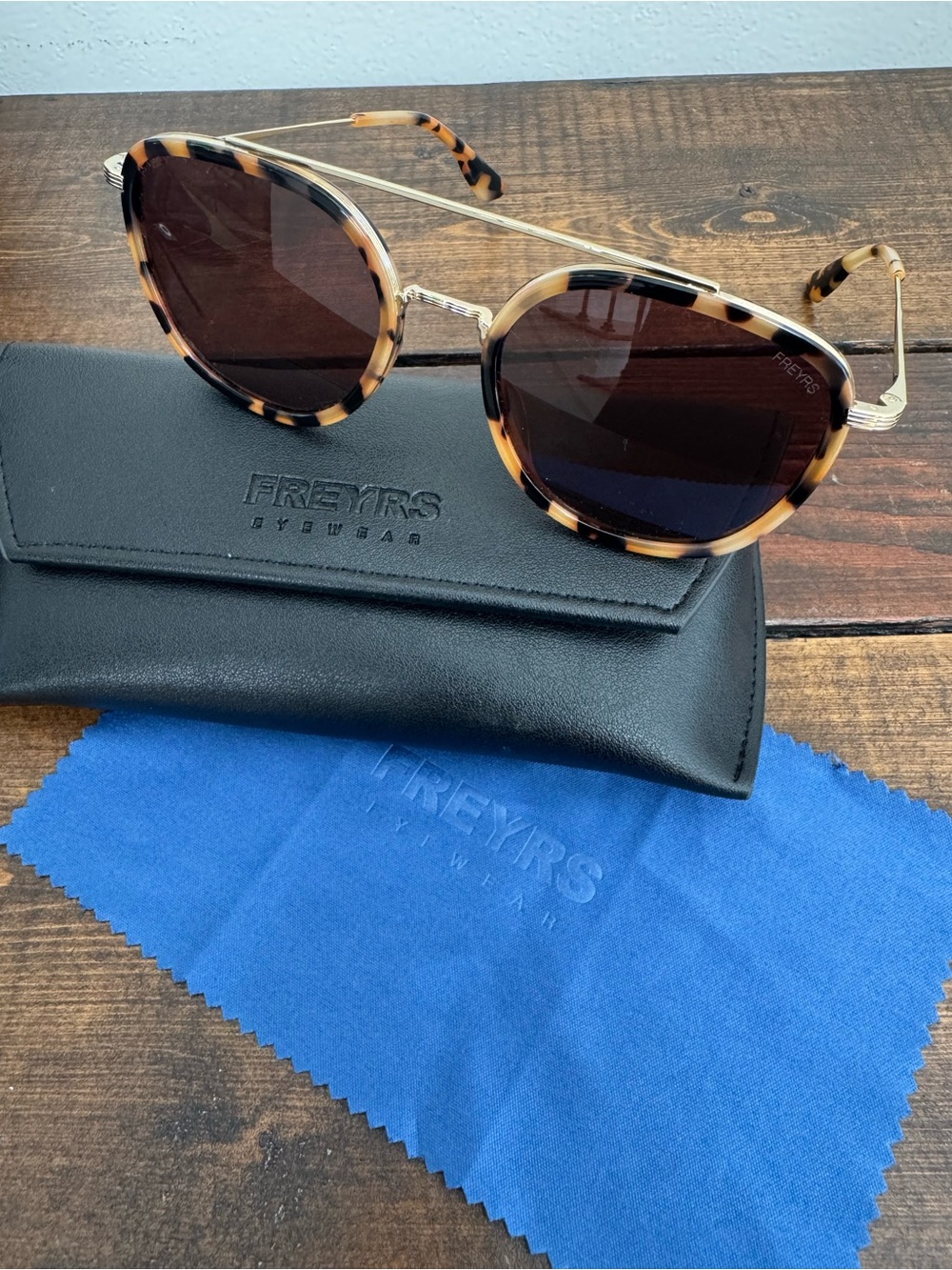 FREYRS Women’s Weston Tortoise Frame Sunglasses - Brown Lenses